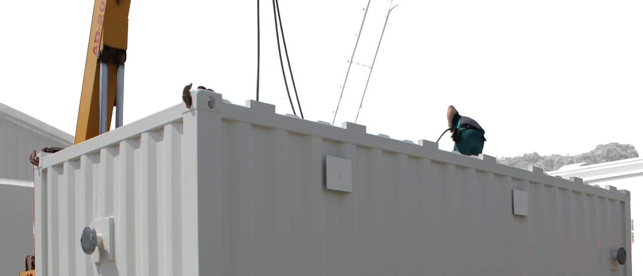 Umweltschutz-Container mit Flanschanschlüssen
